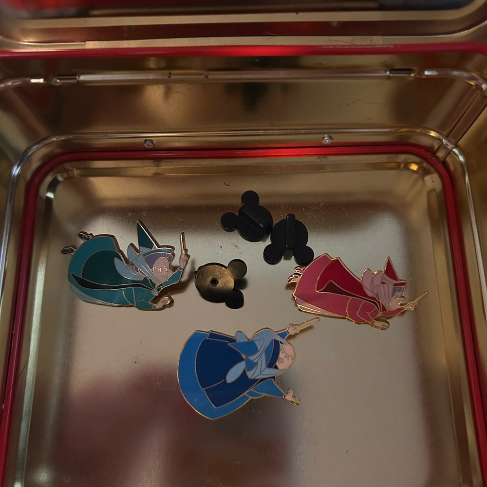 Fairies from Sleeping Beauty Disney Trading Pins (3)